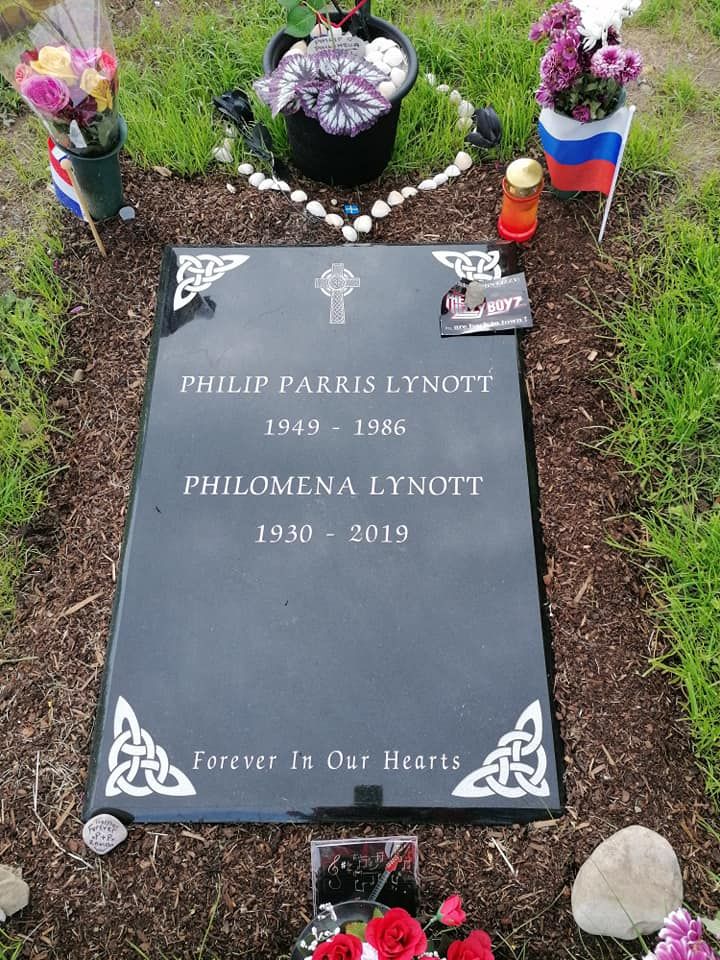 Saint Fintains Cemetary - burial place of Philip Lynott